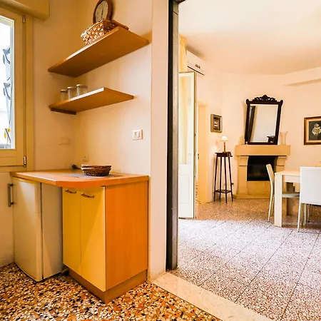 Casa Di Clara - Centralissimo * 加利波利
