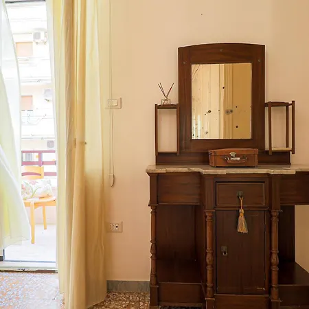 Casa Di Clara - Centralissimo Lägenhet